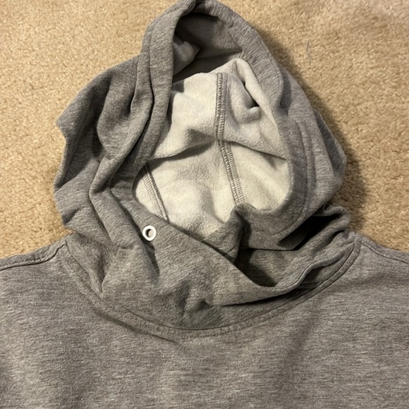 Adidas hoodie - Picture 5 of 8
